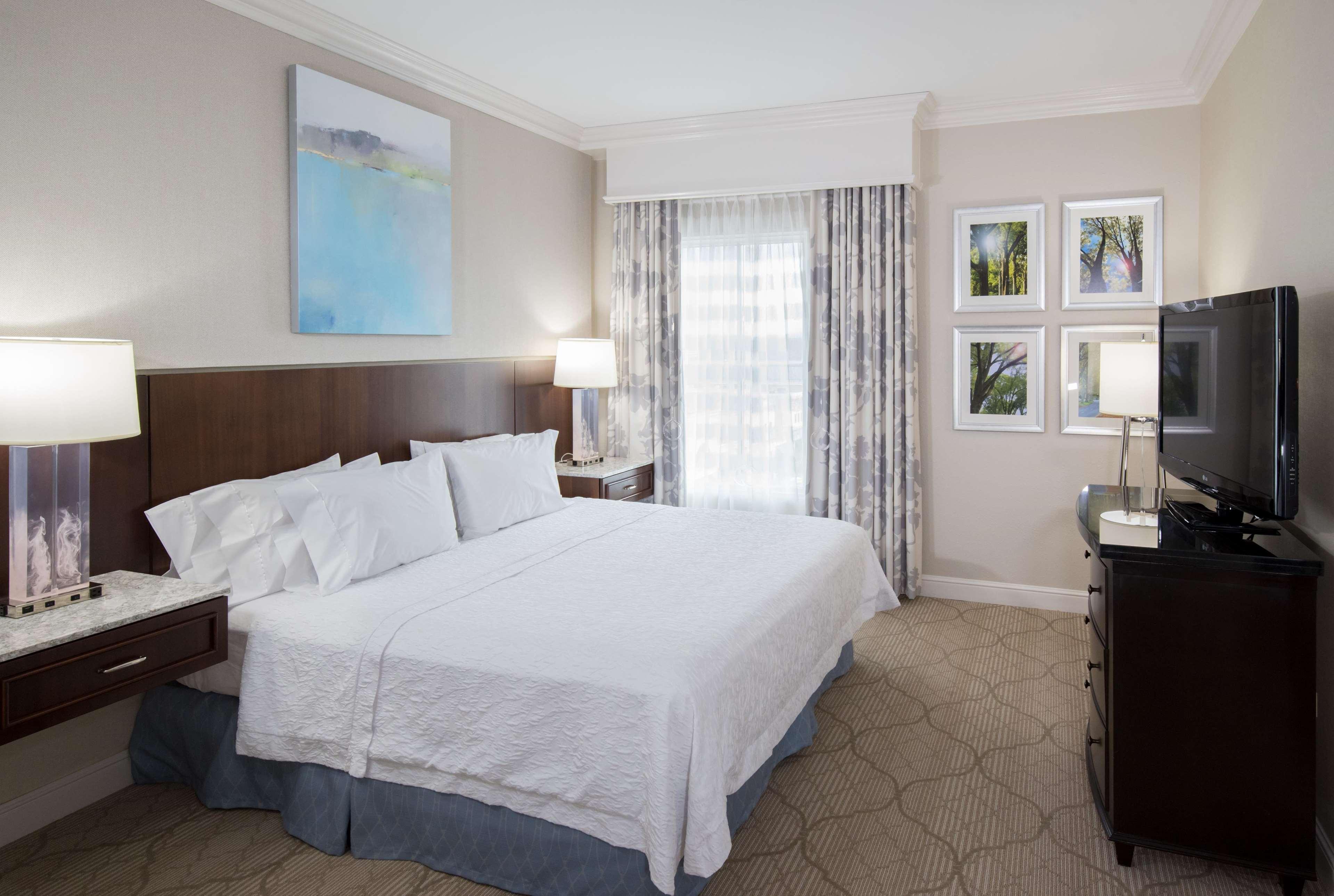 Hampton Inn & Suites South Park At Phillips Place Charlotte Zewnętrze zdjęcie
