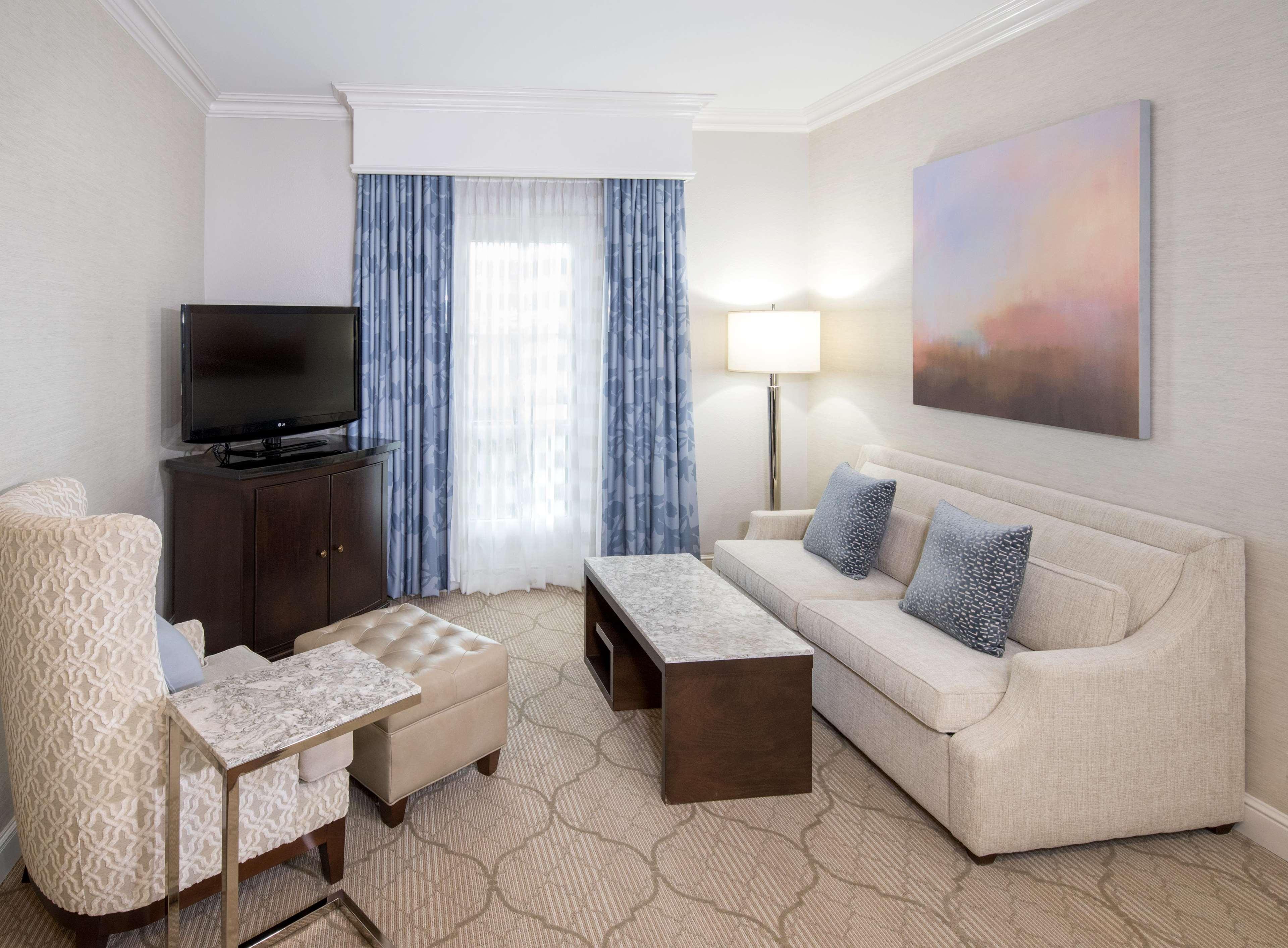 Hampton Inn & Suites South Park At Phillips Place Charlotte Zewnętrze zdjęcie