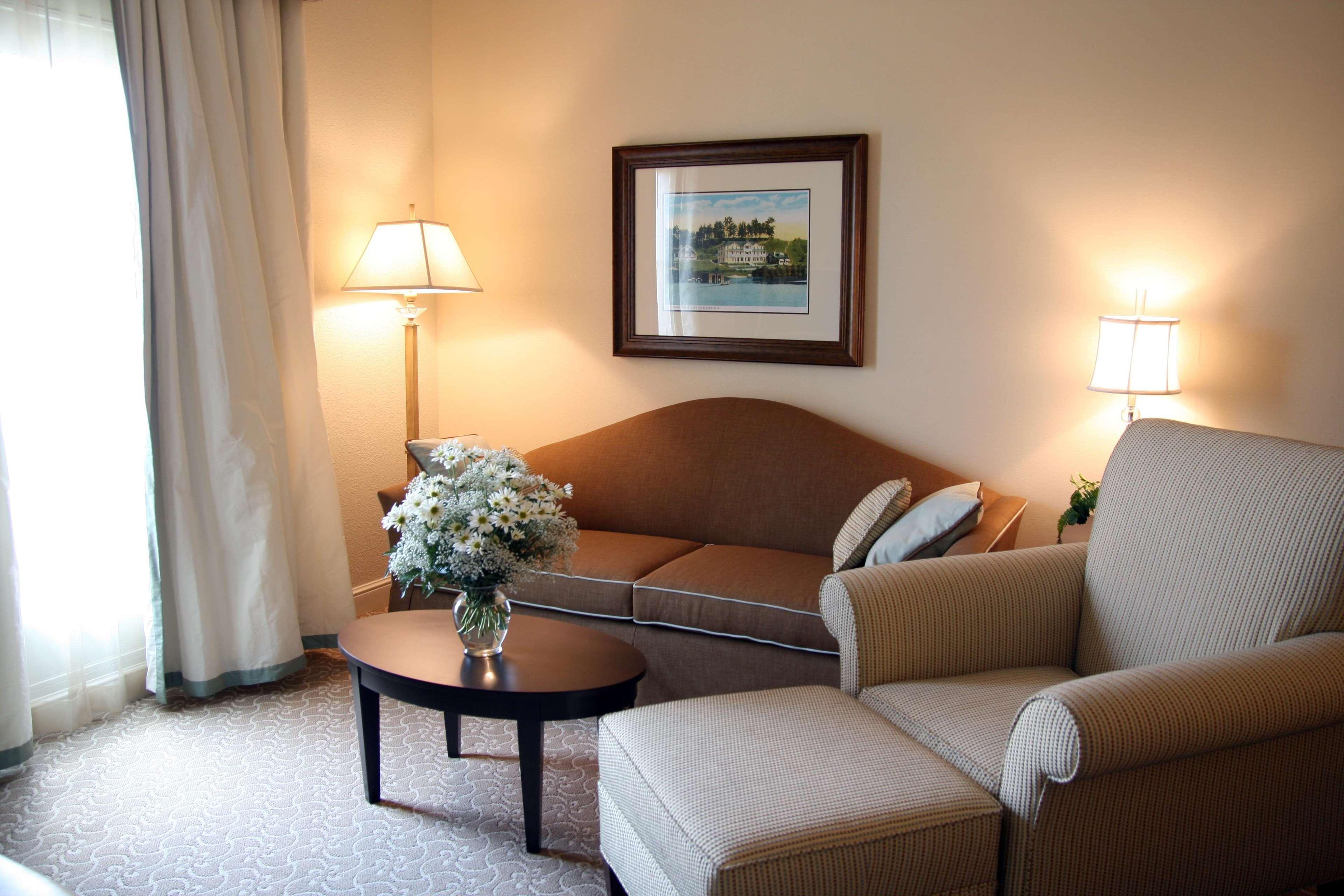 Hampton Inn & Suites South Park At Phillips Place Charlotte Zewnętrze zdjęcie