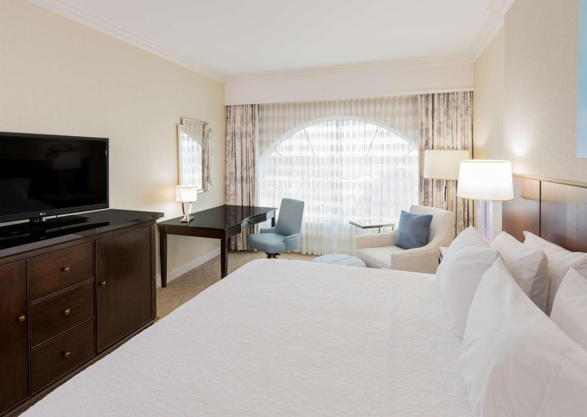 Hampton Inn & Suites South Park At Phillips Place Charlotte Zewnętrze zdjęcie