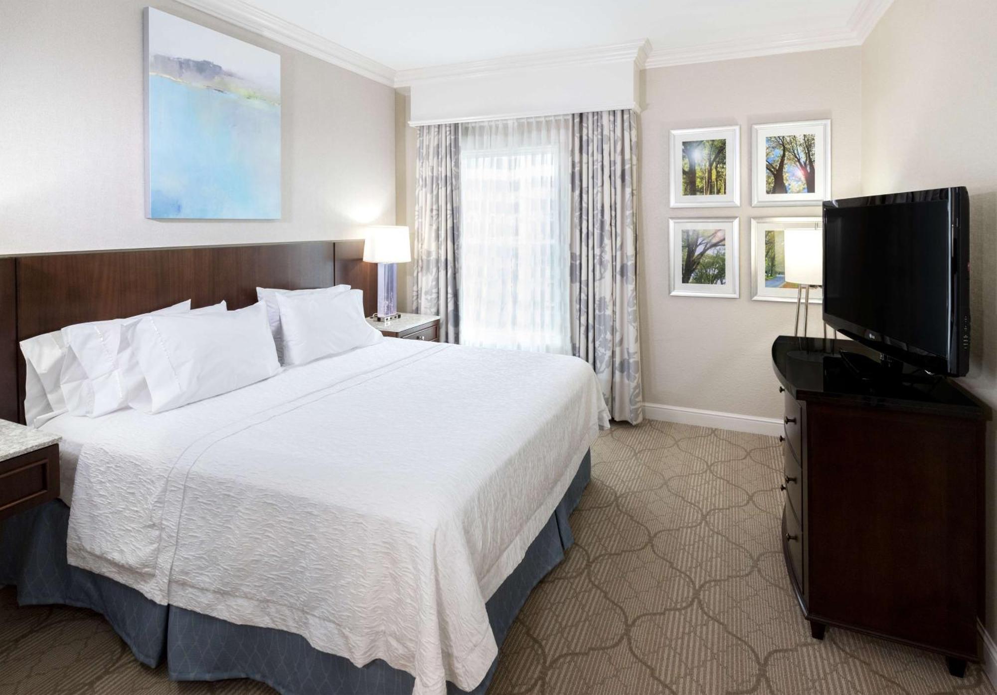 Hampton Inn & Suites South Park At Phillips Place Charlotte Zewnętrze zdjęcie