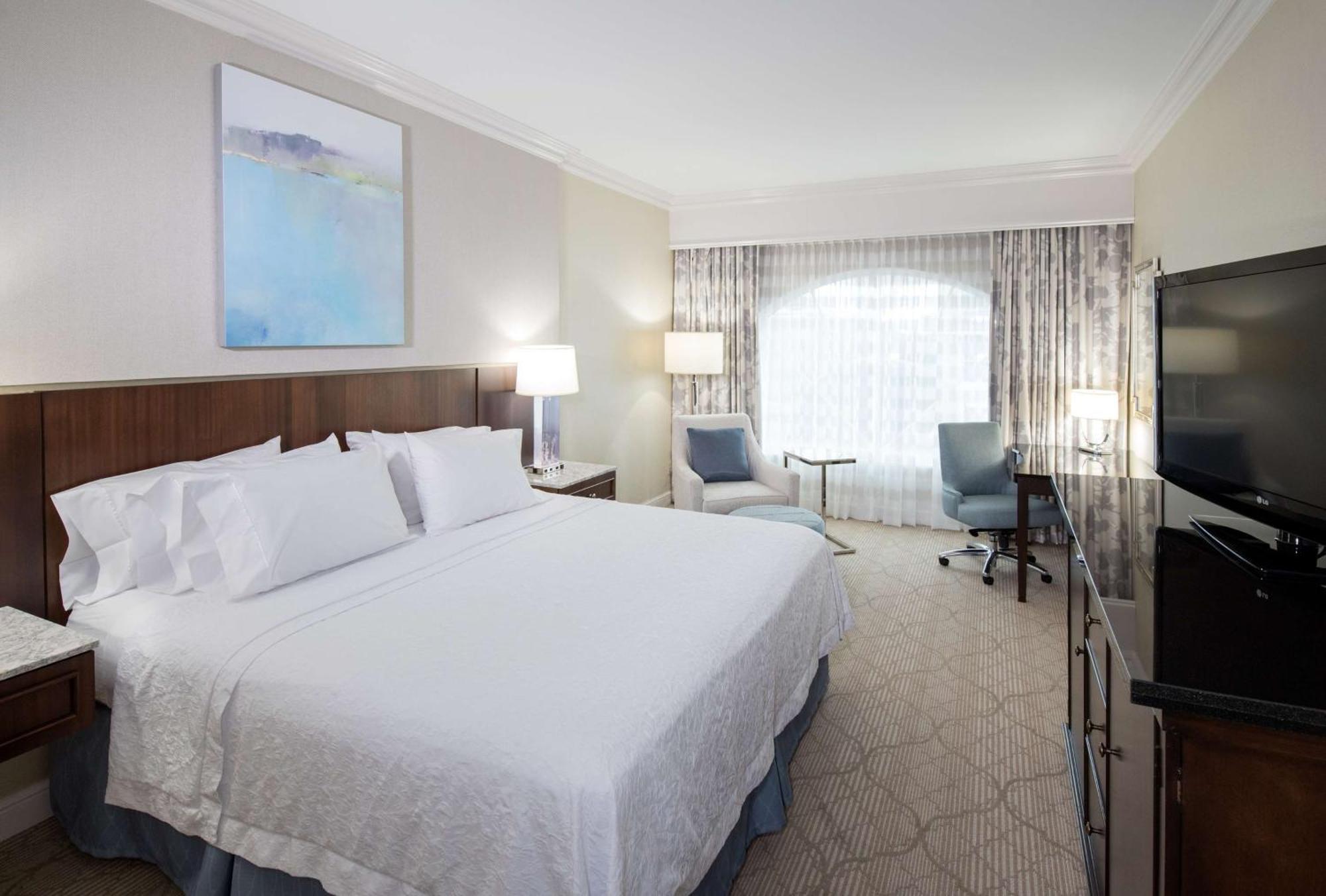 Hampton Inn & Suites South Park At Phillips Place Charlotte Zewnętrze zdjęcie